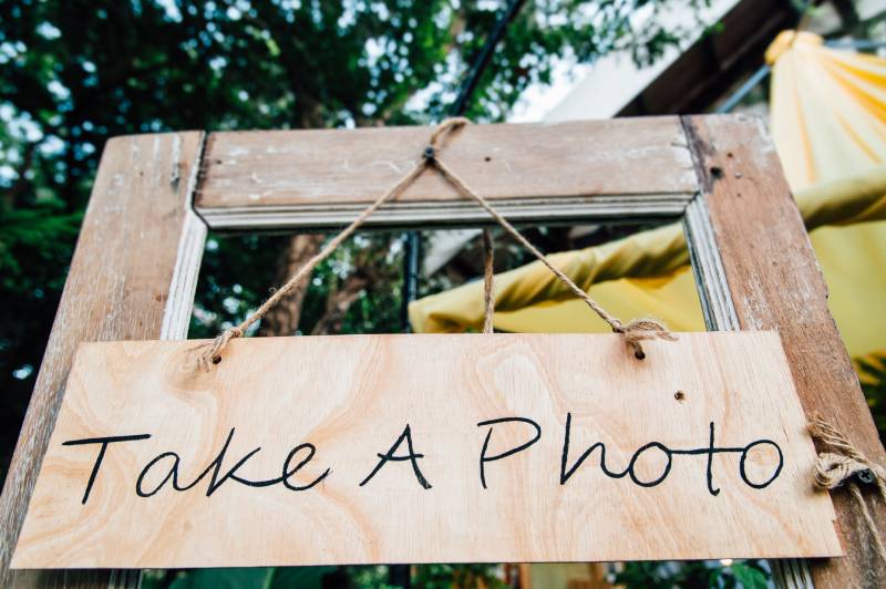 photo spot in cafe