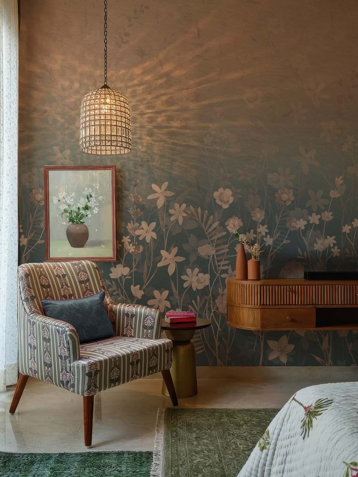 Secret Garden Faded Floral Elegance Wallpaper