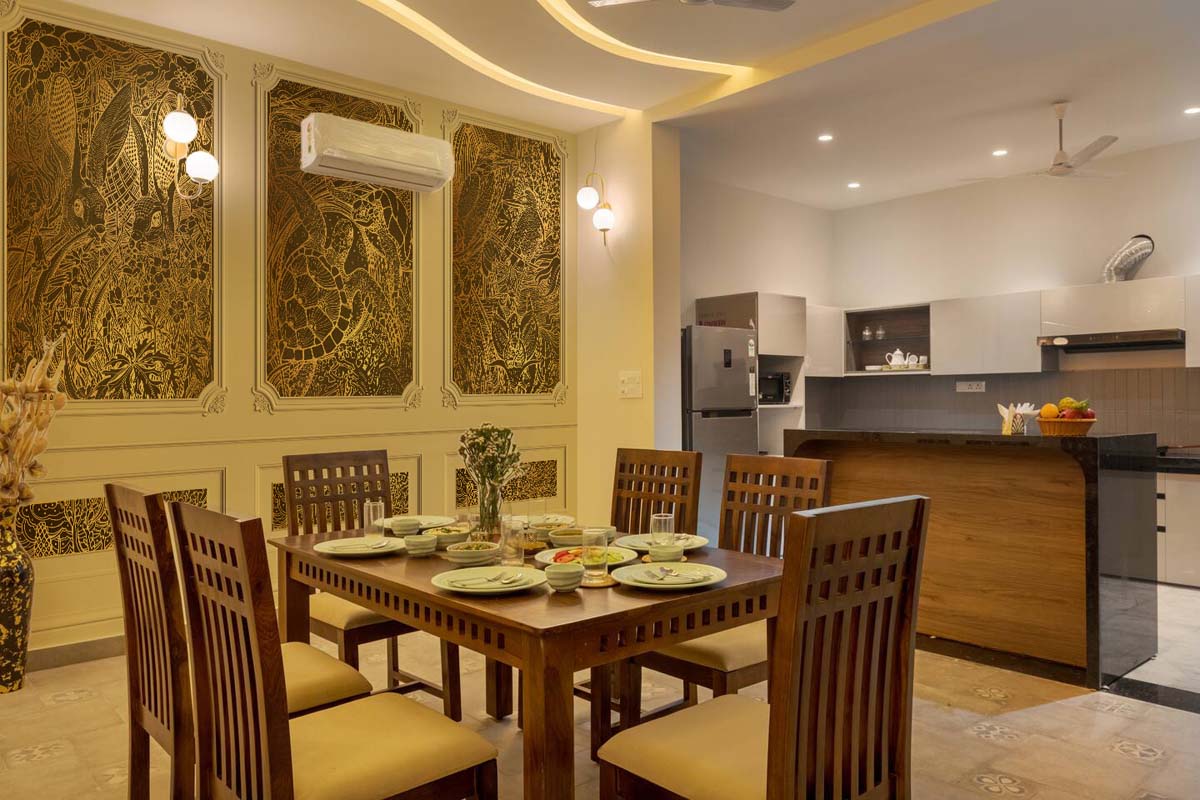 Spirit of the Savannah Gold Wallpaper Mural