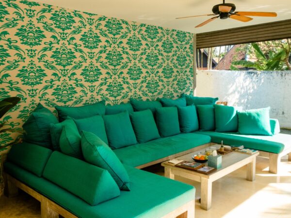 Serin, Emerald Green Damask Elegance Wallpaper